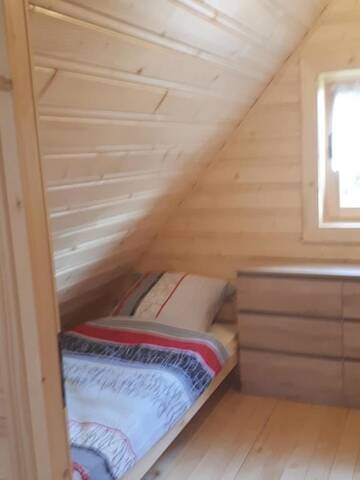 Фото номера Шале с двумя спальнями Дома для отпуска Domek Pod Dębem г. Ryczów 41