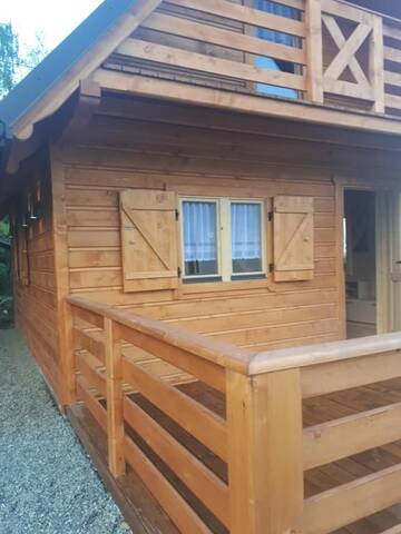 Фото номера Шале с двумя спальнями Дома для отпуска Domek Pod Dębem г. Ryczów 32